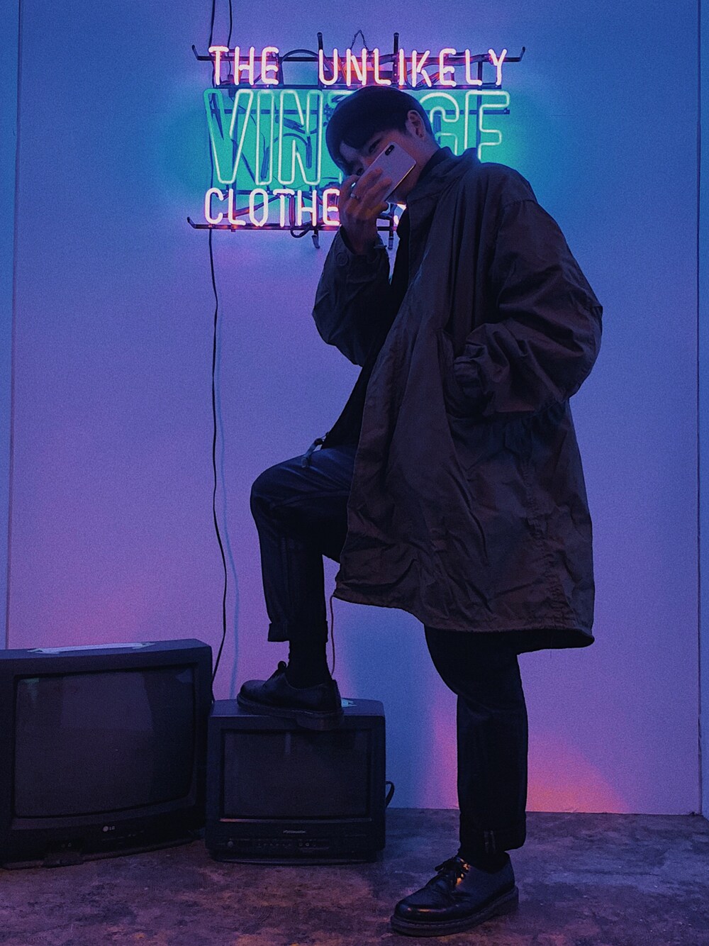 「M-65、お洒落さんとつながりたい、秋のコーデ、古着、秋冬コーデ、秋コーデ、ミリタリー、Dr.Martens、いいね、save、フォローお願いします🤑、タックイン」｜「古着のアイテム（チェスターコート、グリーン系）」を使った、世那さん（メンズ・175cm）の秋コーディネートの1枚目の写真