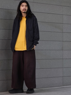 「黄色コーデ」｜「アイテム（パンツ）」を使った、渡邉　　勝海さん（メンズ・175cm）の春コーディネート