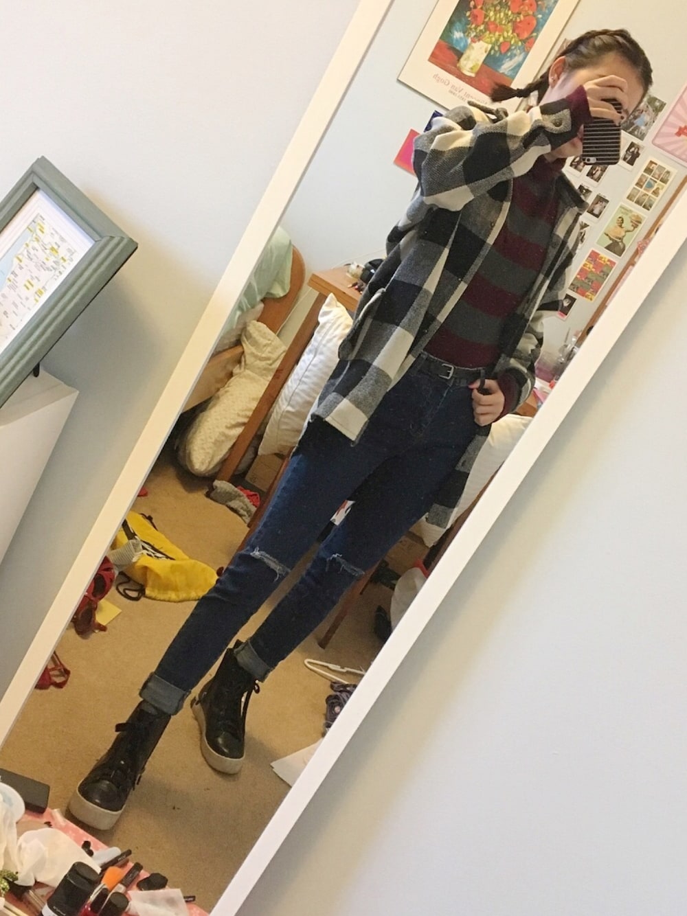 「casual、spring、ootd、androgynous、中性、日常、春コーデ、ジェンダーレス」｜「no brandのアイテム（デニムパンツ、ブルー系）」を使った、Rubyさん（レディース・153cm）の夏コーディネートの1枚目の写真