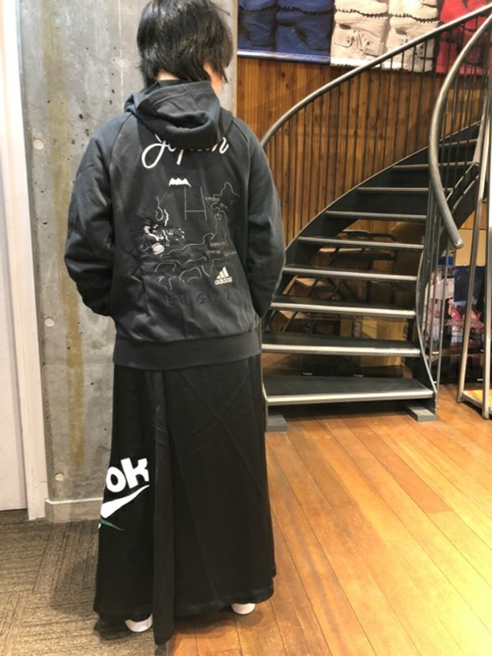 【美品 2XO】アディダス オールブラックス スカジャン 刺繍ロゴ 黒 美品 2XO】アディダス オールブラックス スカジャン 刺繍ロゴ 黒