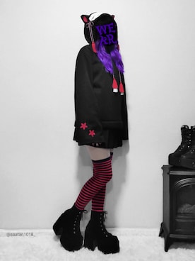 「ニーハイソックス」｜「アイテム（その他）」を使った、れいしすさん（レディース・154cm）の秋コーディネート