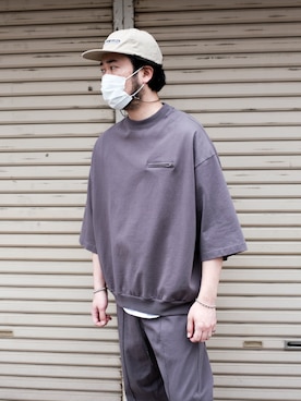 「WILLY CHAVARRIA（ウィリーチャバリア）のアイテム」を使った、UCHIDAさん（メンズ・175cm）の春コーディネート