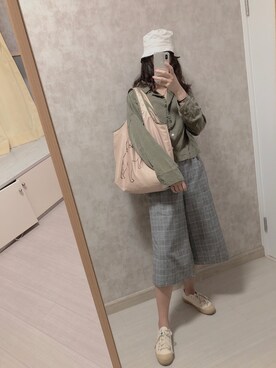 「下雨天」｜春日弥生さん（レディース・168cm）の夏コーディネート