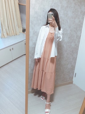 「通勤穿搭」｜「アイテム（サンダル）」を使った、春日弥生さん（レディース・167cm）の夏コーディネート