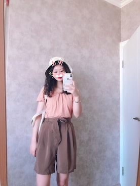 「通勤穿搭」｜「アイテム（カーゴパンツ）」を使った、春日弥生さん（レディース・167cm）の夏コーディネート