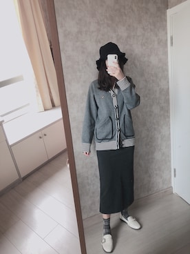 「基础款」｜「アイテム（ローファー）」を使った、春日弥生さん（レディース・167cm）の秋コーディネート