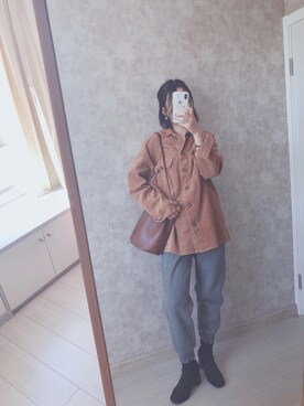 「盐系风格」｜「アイテム（チノパンツ）」を使った、春日弥生さん（レディース・167cm）の秋コーディネート