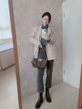 春日弥生さんのコーディネート