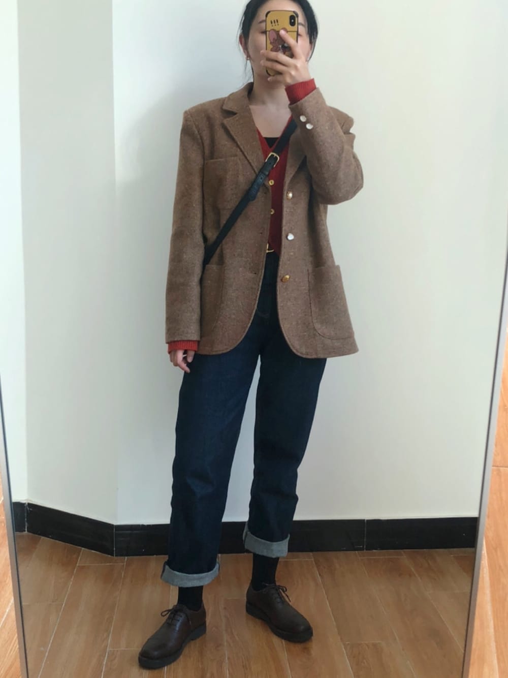 「ineyesのアイテム（ドレスシューズ、ブラウン系）」を使った、ciciさん（レディース・162cm）の春コーディネートの1枚目の写真