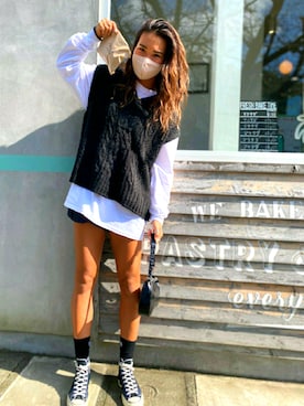 「H&M（エイチ・アンド・エム）のアイテム（ベスト）」を使った、Saeka Watanabeさん（レディース・170cm）の秋コーディネート
