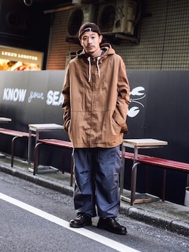 AURALEEのカーゴパンツを使った人気ファッションコーディネート - WEAR