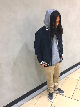 「adidas SB（アディダススケートボーディング）のアイテム」を使った、DARさん（メンズ・173cm）の冬コーディネート