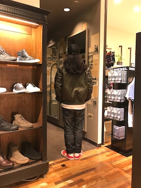 「DIESEL（ディーゼル）のアイテム（MA-1）」を使った、DARさん（メンズ・173cm）の秋コーディネート