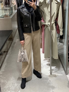 「アイテム（ライダースジャケット）」を使った、akiさん（レディース・162cm）の春コーディネート