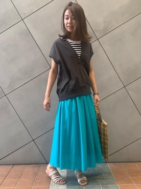 「Ｖネック」｜「アイテム（シューズ）」を使った、oka_sさん（レディース・159cm）の夏コーディネート