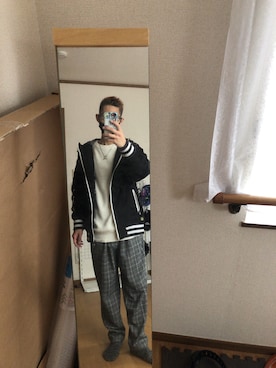 「しまむら（シマムラ）のアイテム（ニット/セーター）」を使った、りょー。さん（メンズ・170cm）の冬コーディネート