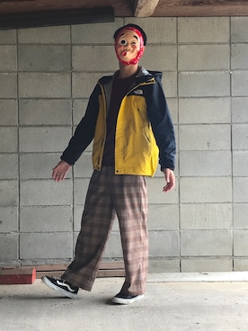 「ザノースフェイス」｜「アイテム（スウェット）」を使った、ひょっとこさん（メンズ・173cm）の秋コーディネート