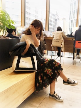 「CONVERSE（コンバース）のconverse（コンバース） ALL STAR OX（オールスターOX）（スニーカー）」を使った、藤田 里緒菜さん（レディース・156cm）の春コーディネート