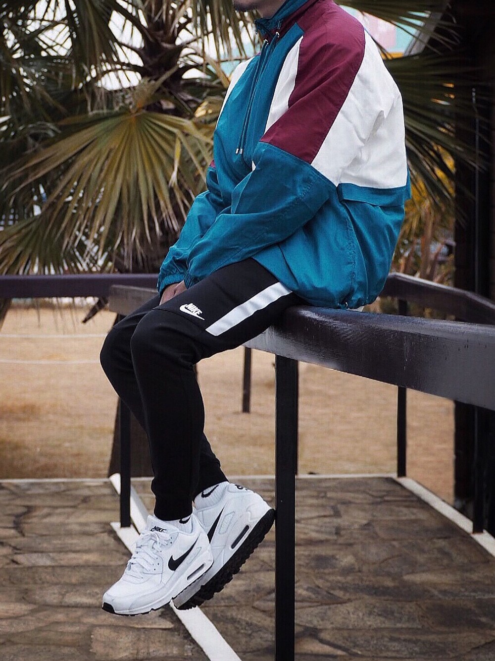 ジョーダン　ナイキ　シャツ　ジョガーパンツ　上下セットアップ　コーデ　NIKE 上下アップ☆【NIKE】ジョーダン カラフル シャツ ＆ ショート