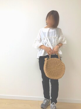 「coca（coca）（コカ）のたっぷりフレア袖フリルブラウス（シャツ/ブラウス、ホワイト系）」を使った、hikariさん（レディース）の夏コーディネート