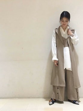 「OSMOSIS（オズモーシス）のアイテム（その他アウター）」を使った、Erinaさん（レディース・164cm）の冬コーディネート