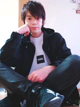 「NUMERALS（ヌメラルズ）のアイテム（その他アウター）」を使った、SILASさん（メンズ・168cm）の春コーディネート