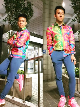 「VERSACE（ヴェルサーチ）のアイテム（その他シューズ）」を使った、seanleeleeさん（メンズ・173cm）の春コーディネート