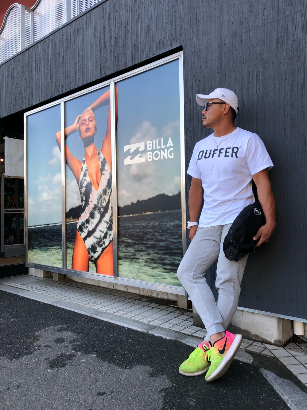 「シンプル、ニユーエラ、セイバー、ダファー、ジーショック、ナイキスニーカー、ビラボン(BILLABONG)」｜「NEW ERAのニューエラ 9TWENTY キャップ ストラップバック ウォッシュドコットン MLB ニューヨークヤンキース NEW ERA（キャップ、ホワイト系）」を使った、taroさん（メンズ・175cm）の春コーディネートの1枚目の写真
