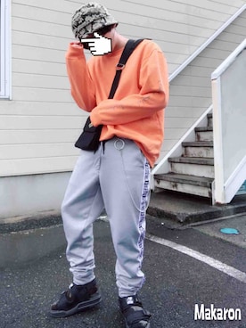 「Re:make（リメイク）のアイテム（スウェット）」を使った、커.(KAZUMA)さん（メンズ・160cm）の春コーディネート
