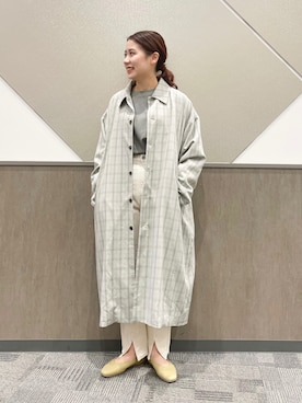 「スリット」｜「アイテム（ステンカラーコート）」を使った、そたえりさん（レディース・155cm）の冬コーディネート