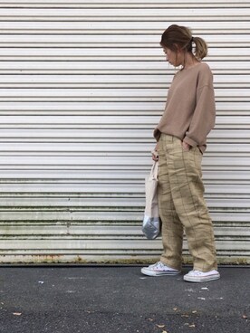 「TODAYFUL（トゥデイフル）のリネンチェックパンツ（その他パンツ）」を使った、yumiさん（レディース・155cm）の春コーディネート