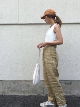 「TODAYFUL（トゥデイフル）のリネンチェックパンツ（その他パンツ）」を使った、yumiさん（レディース・155cm）の夏コーディネート