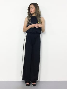 「NiCORON（ニコロン）のアイテム（つなぎ/オールインワン）」を使った、NOZOMI🌹さん（レディース・158cm）の春コーディネート