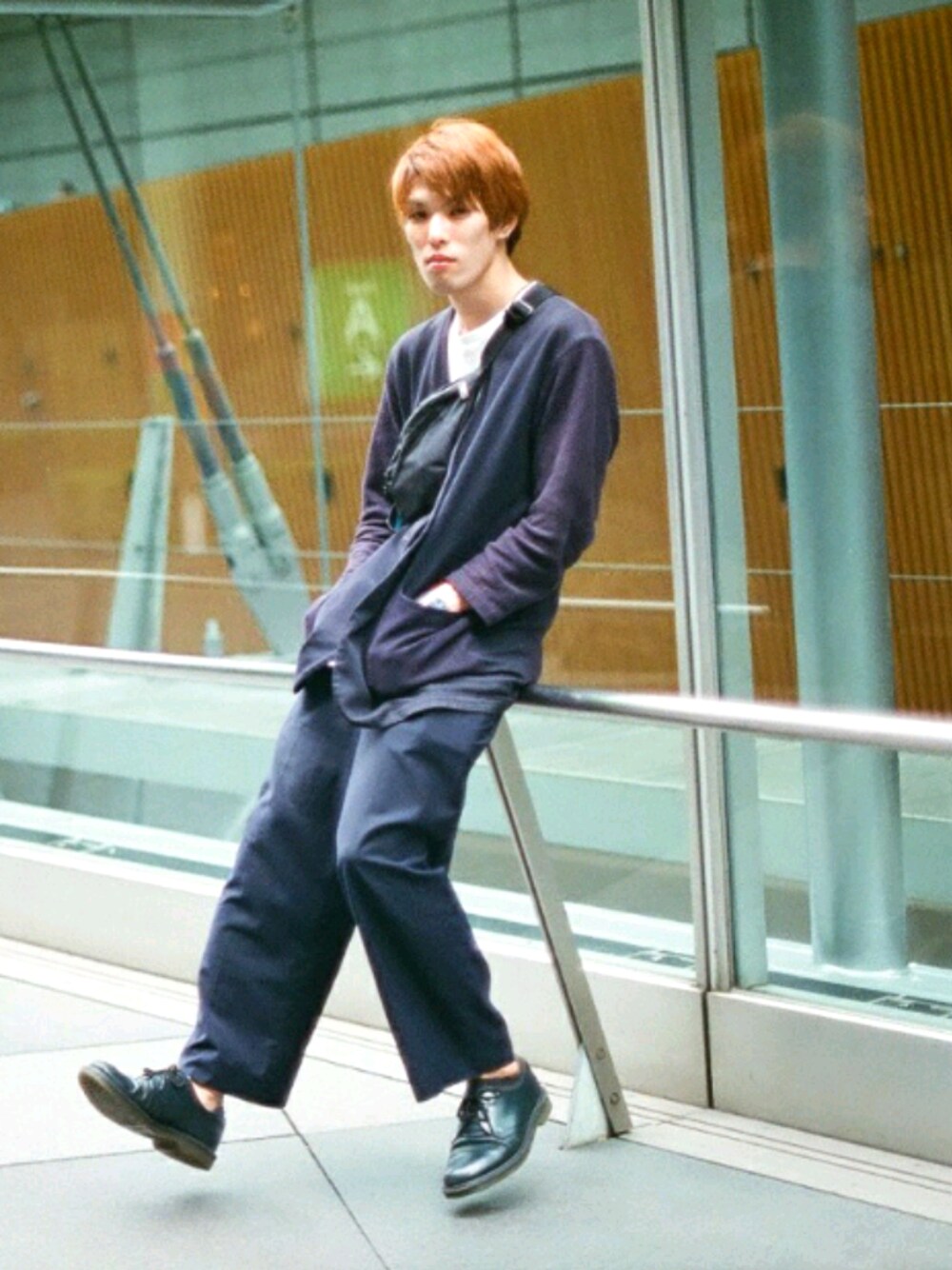 EN ROUTEのノーカラージャケットを使った人気ファッション
