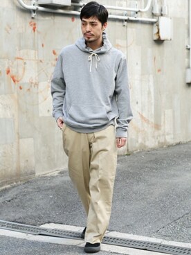 「URBAN RESEARCH Sonny Label（アーバンリサーチサニーレーベル）のアイテム（チノパンツ）」を使った、takuroさん（メンズ・178cm）の春コーディネート