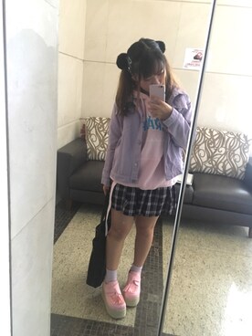 「WC（ダブル シー）のアイテム（シューズ）」を使った、菌子さん（レディース・150cm）の秋コーディネート