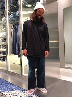 「カットオフ」｜「アイテム（スリッポン）」を使った、kubooooooooさん（メンズ・169cm）の秋コーディネート