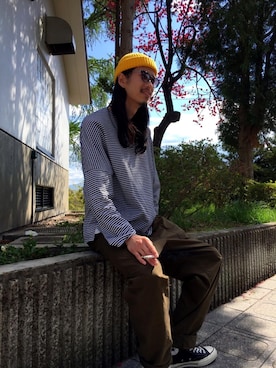 「チャックテイラー」｜「アイテム（ニットキャップ/ビーニー）」を使った、RYSKさん（メンズ・180cm）の春コーディネート
