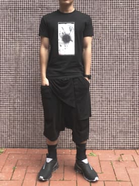 「DRKSHDW by RICK OWENS（ダークシャドウ バイ リックオウエンス）のアイテム（カーゴパンツ）」を使った、Bystanderさん（メンズ・171cm）の春コーディネート