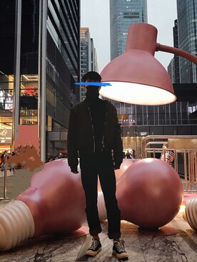 「ROARINGWILDのアイテム（トップス）」を使った、dinooooooさん（メンズ・172cm）の春コーディネート