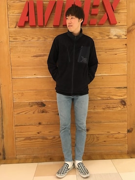 「アイテム（ジャージ）」を使った、T.Takahashiさん（メンズ・185cm）の冬コーディネート