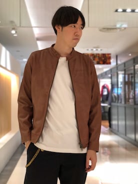 「AVIREX（アヴィレックス）のアイテム（ウォレットチェーン）」を使った、T.Takahashiさん（メンズ・185cm）の秋コーディネート