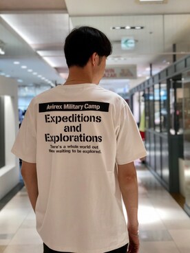 「AVIREX（アヴィレックス）のアイテム（Tシャツ/カットソー）」を使った、T.Takahashiさん（メンズ・185cm）の夏コーディネート