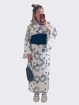 「月影屋のアイテム（浴衣、ブルー系）」を使った、Rinさん（レディース）の夏コーディネート