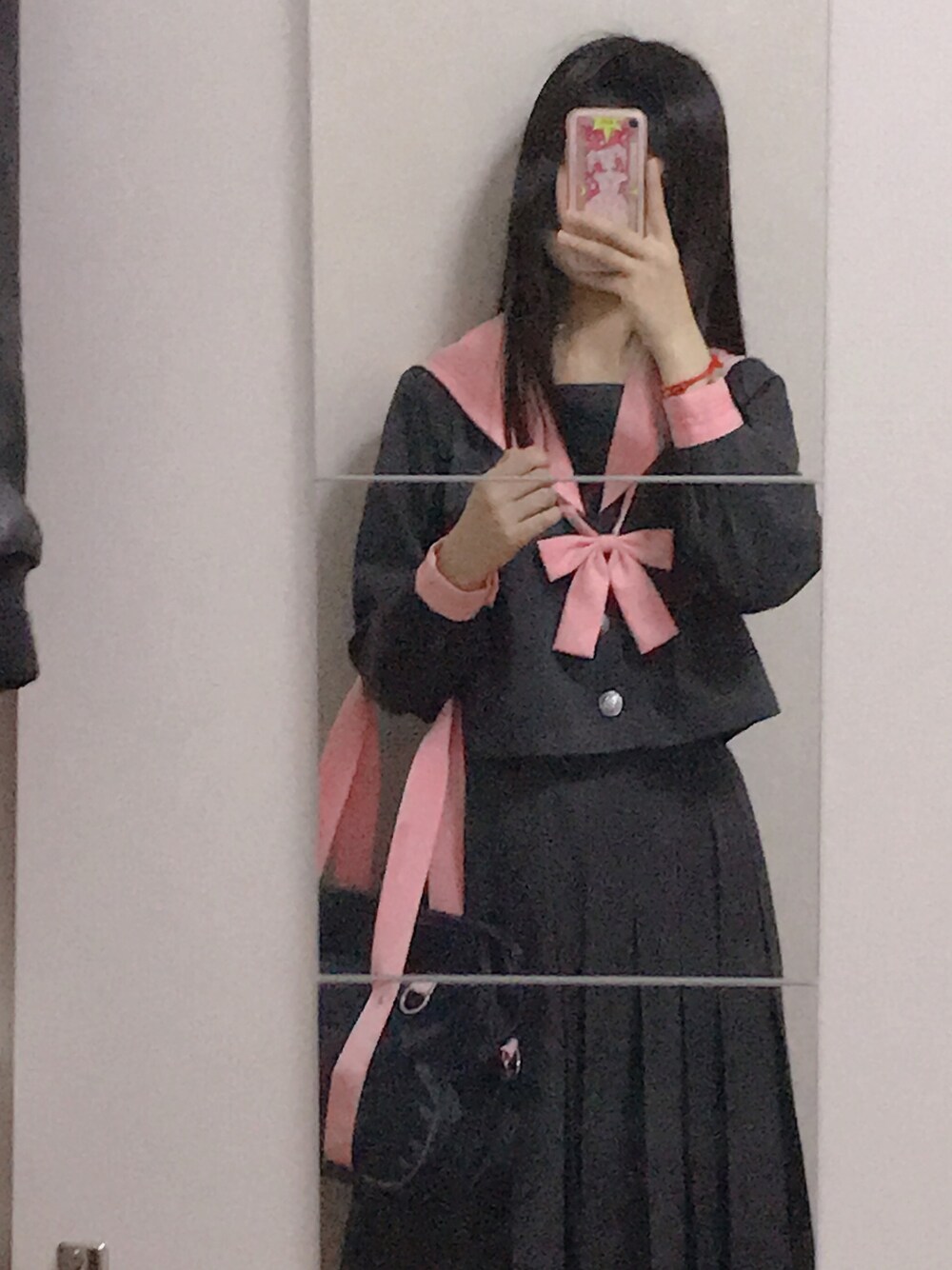 「时光机机jkのアイテム（トップス、グレー系）」を使った、Coralさん（レディース・158cm）の春コーディネートの1枚目の写真