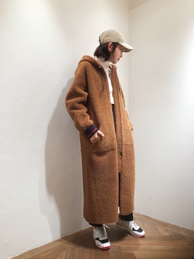 「johnbull」｜「アイテム（ムートンコート）」を使った、shioriさん（レディース・156cm）の秋コーディネート