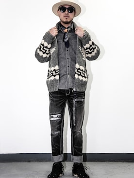 「VISVIM（ビズビム）のアイテム（アクセサリー）」を使った、wayesさん（メンズ・173cm）の春コーディネート