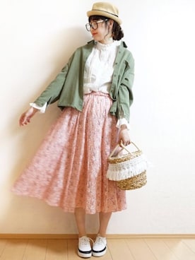 「Tiffee SELECT（ティフィーセレクト）のアイテム」を使った、Tiffee さん（レディース・173cm）の春コーディネート