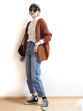「フリルネック」｜「アイテム（雑貨/ホビー）」を使った、Tiffee さん（レディース・173cm）の秋コーディネート