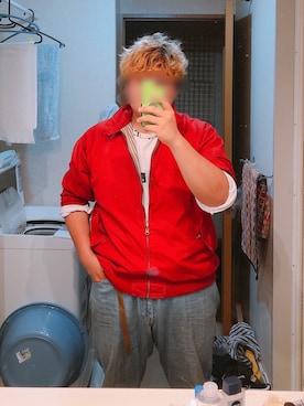 「アイテム（ライダースジャケット、レッド系）」を使った、tamimimiさん（メンズ・175cm）の夏コーディネート